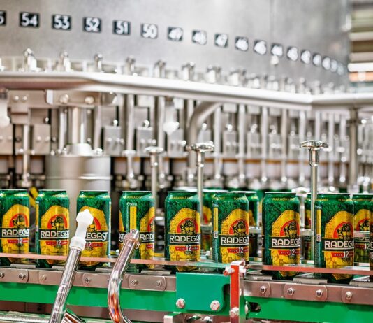 KHS can filler processes a broad spectrum of beverages & formats KHS