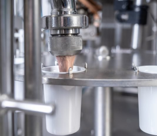 Sustainable rPET cups for school milk rPET