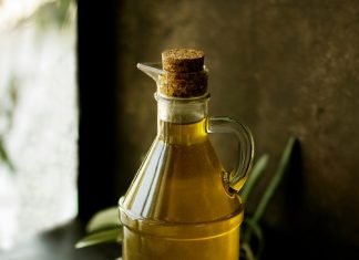 Government tells edible oil associations not to hike retail prices edible oil