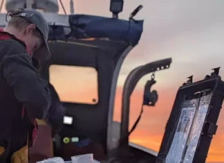 Together with external partners in New Zealand and the United Kingdom, the Nestlé Institute of Agricultural Sciences is researching the potential environmental benefits and scalability of an innovative aquaculture approach.