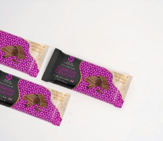 Walkers Chocolates introduces recyclable paper wrapper The collaboration brings together UPM SolideTM Lucent 45 g/sqm barrier base paper with EvoPak’s RCM coating, creating a fiber-based barrier solution perfect for chocolate and other demanding end-uses. Thanks to its oxygen and grease barriers, the new paper package fulfills Walkers Chocolates’ demanding standards for product quality.