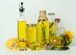 Govt asks edible oil industry to adhere to compliances edible oil