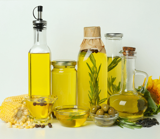 Govt asks edible oil industry to adhere to compliances edible oil