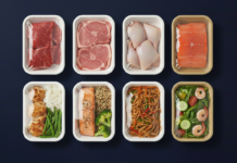 Yangi’s dry-formed fiber tray for meat, fish and ready meals Yangi