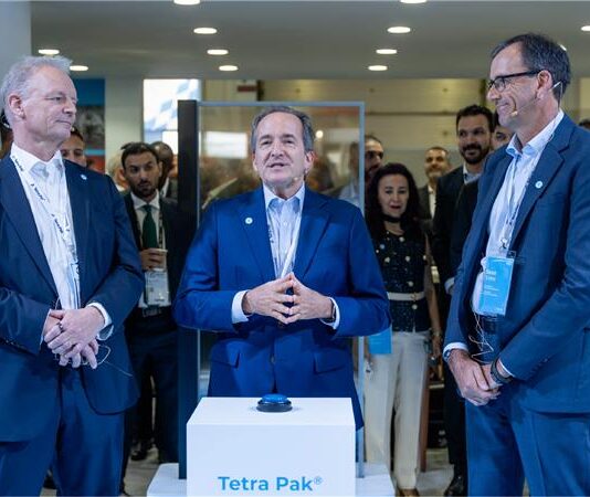 Tetra Pak Factory OS wins MIMA 2026 Scale award Tetra Pak