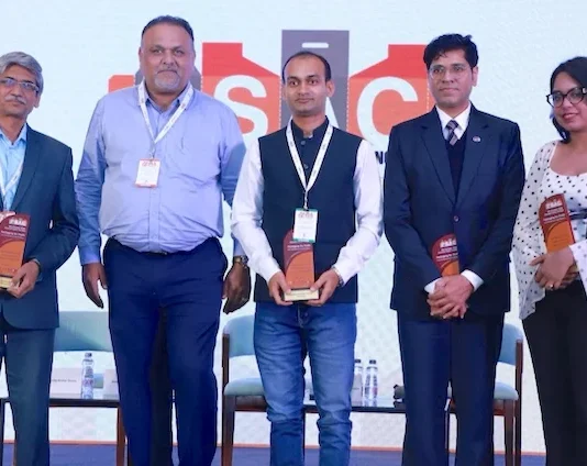 From L to R: Sudhir Joykar, Joint Director of IIP Mumbai, Sanjay Shah, President Flexible Packaging Industry & Traders Association, Sandip Kumar Ghosh Head of Packaging Development HealthKart, Bhushan Yengande Founder Binder Technology Consultancy and Aakriti Goswami Packaging Manager, Zomato, receiving their mementos at the end of the eCommerce and qCommerce panel discussion at the PSA Conference in Mumbai Photo PSA | PSAC 2026